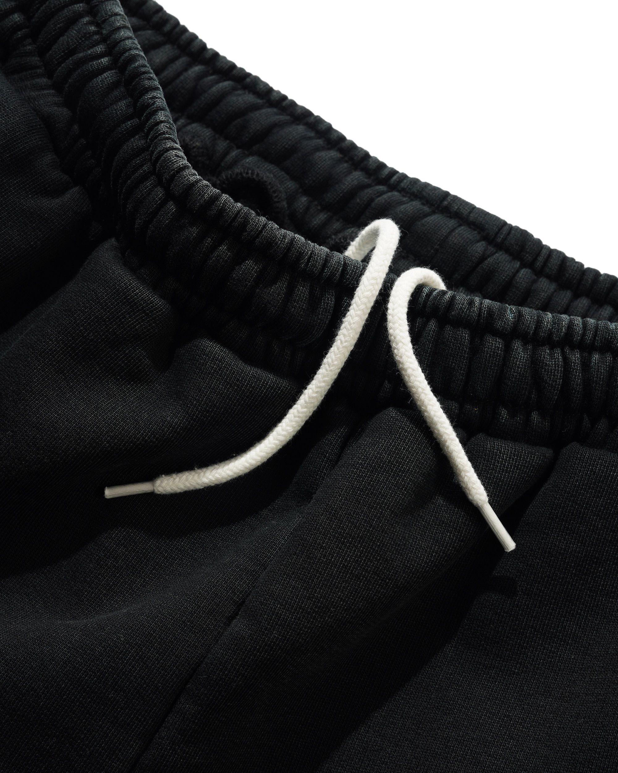 Bench Fleece Shorts, Washed Black - Image 3