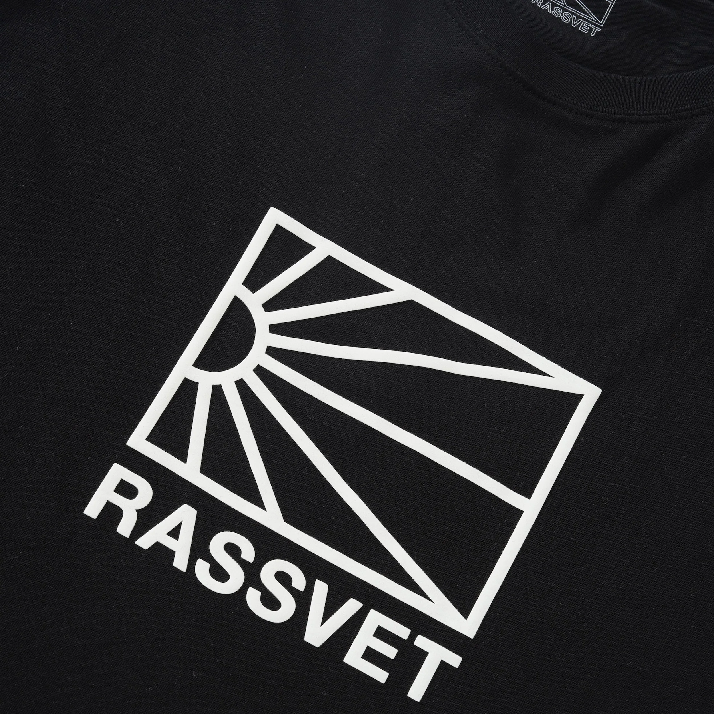 Big Window Logo Tee, Black - Image 2