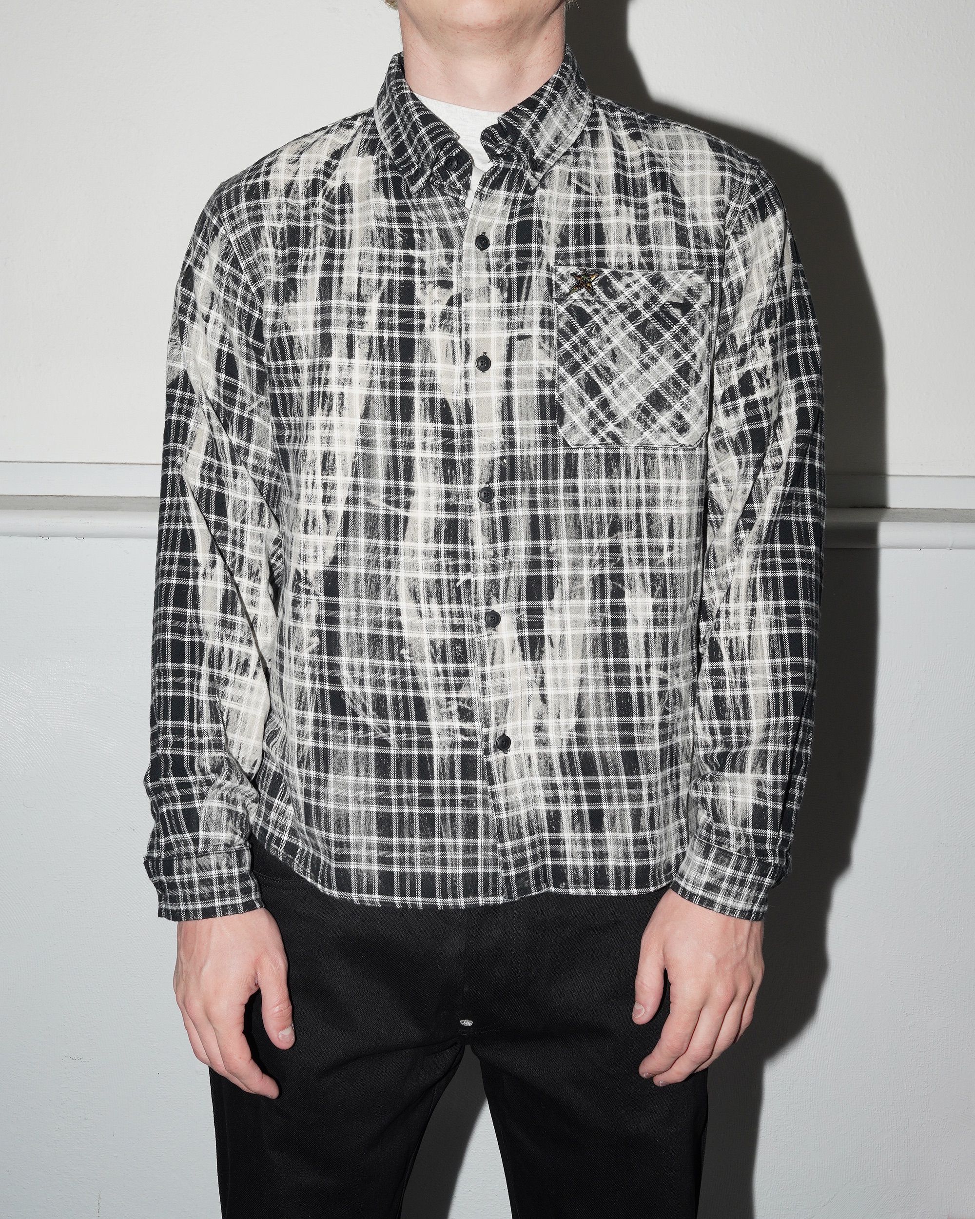 Bleached Flannel, Black - Image 2