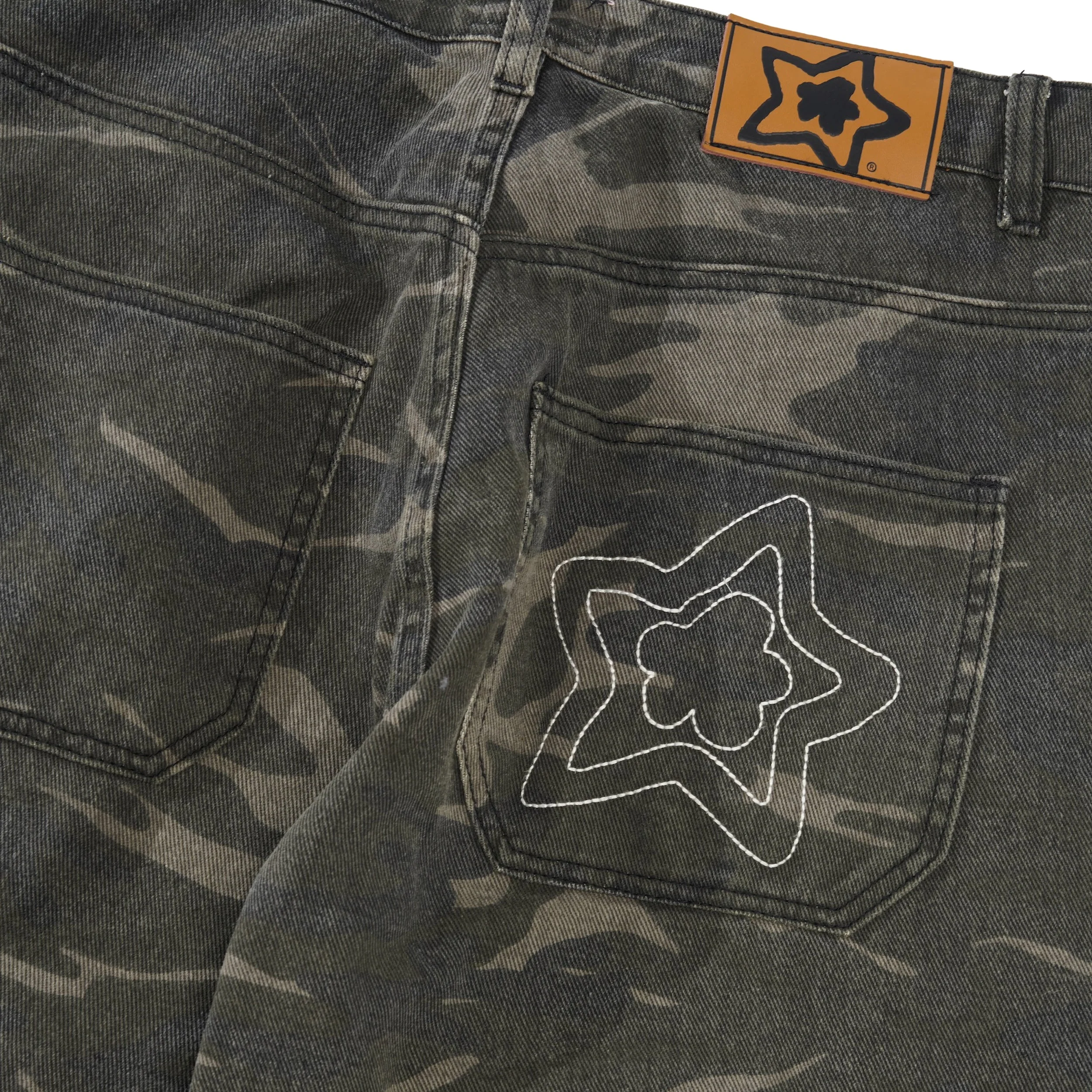Circle Cargo Star Jeans, Camo - Image 4