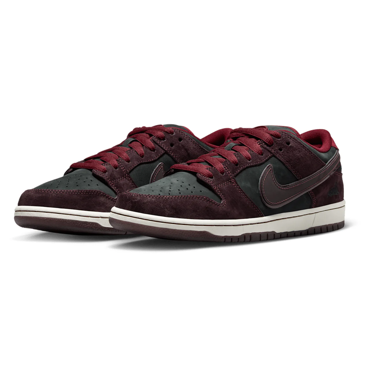 Dunk Low Pro 'Riot Skateshop', Mahogany / Dark Beetroot - Image 2