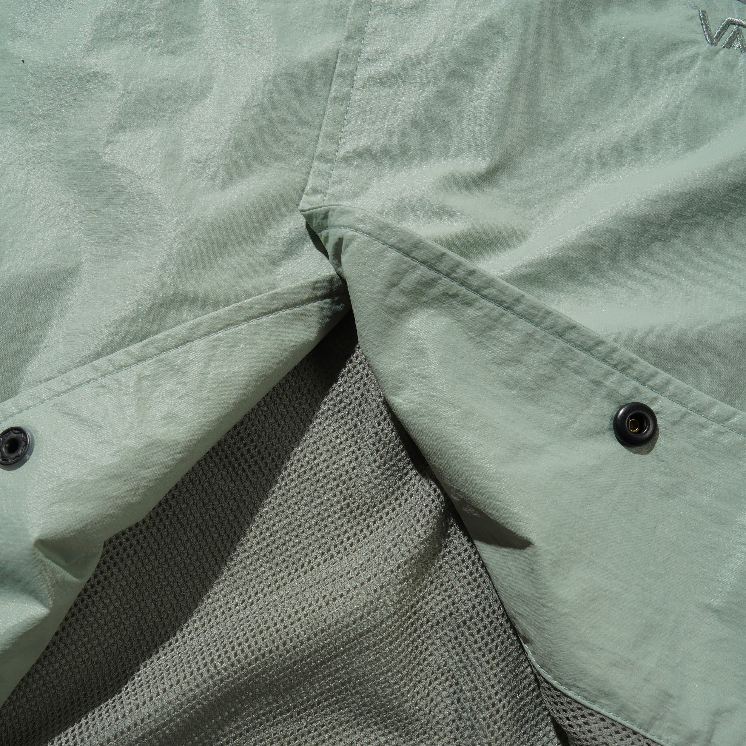 Ed Davis Coach Jacket, Grey Olive - Image 4