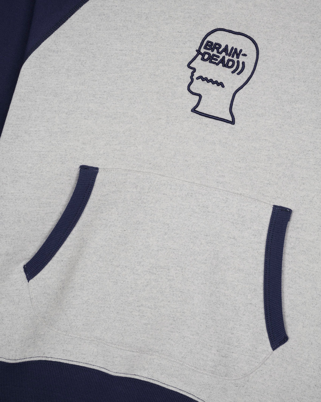 Fleece Logo Head Raglan Hood, Oatmeal Navy - Image 2