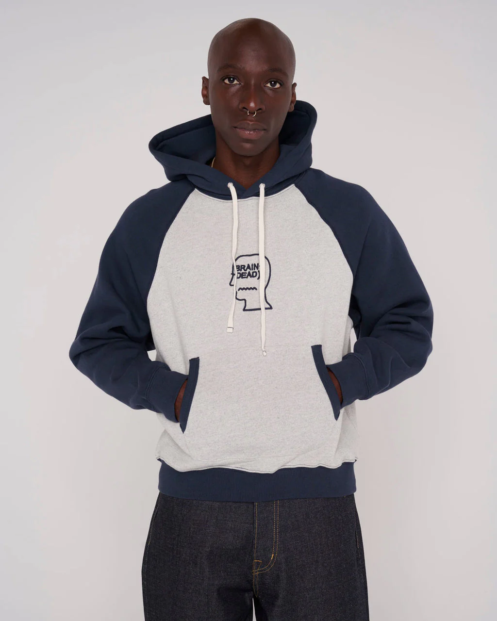 Fleece Logo Head Raglan Hood, Oatmeal Navy - Image 3