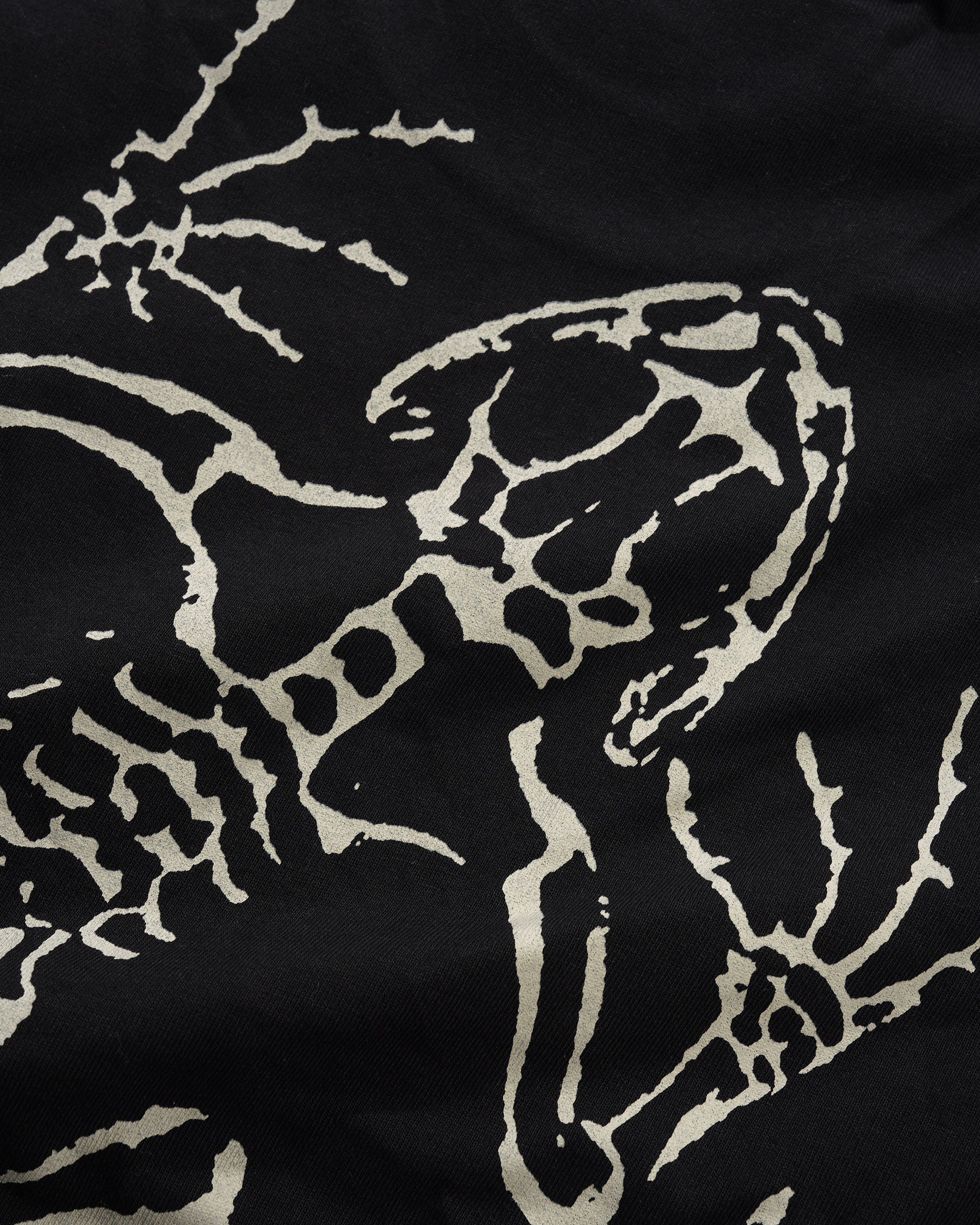 Fossil Tee, Black - Image 4
