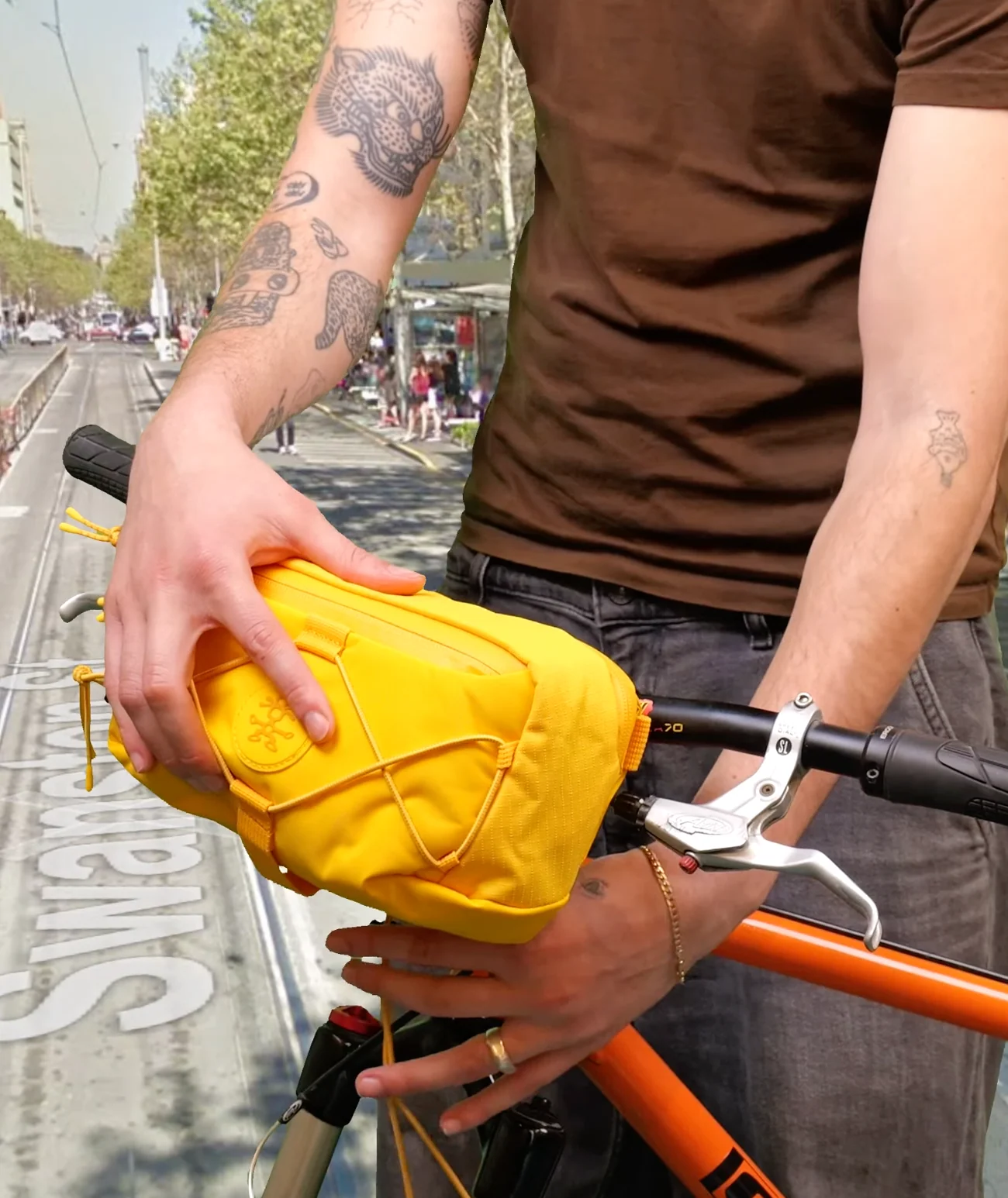 Fruiterer, Trek Green - Image 4