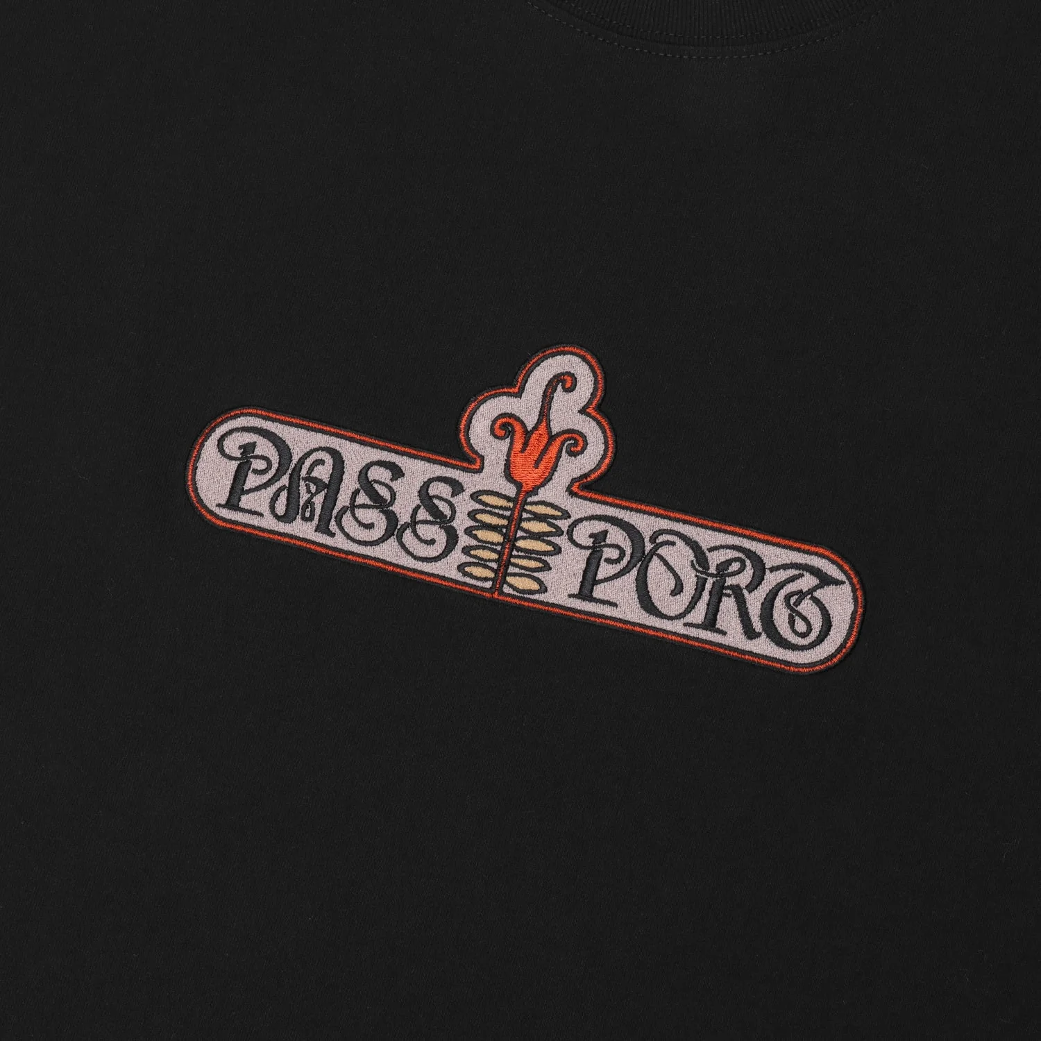 Gardenia Tee, Black - Image 2