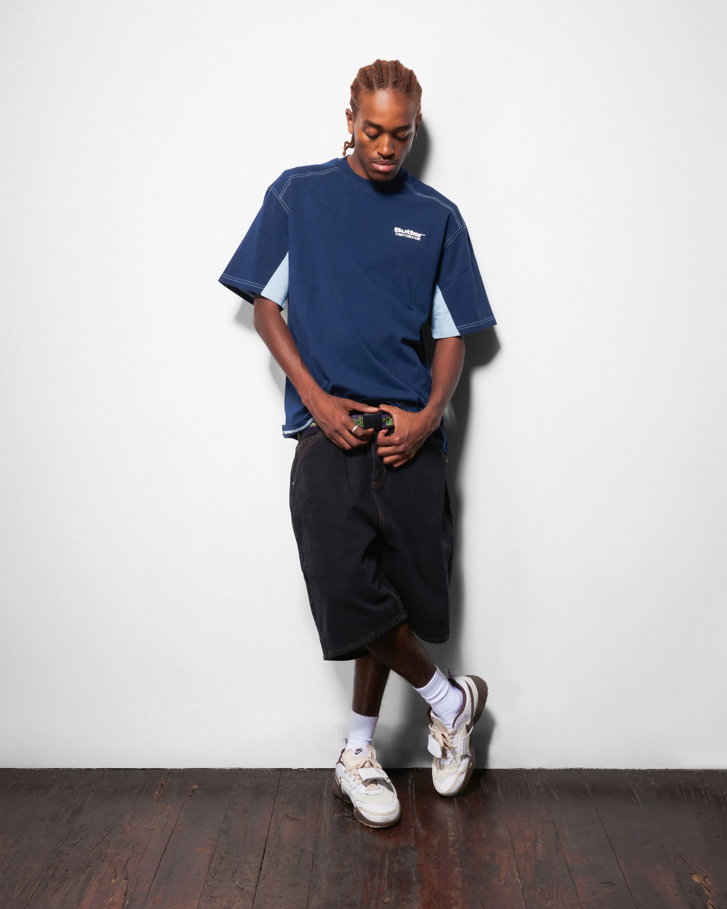 Internationale Panelled Tee, Slate - Image 4