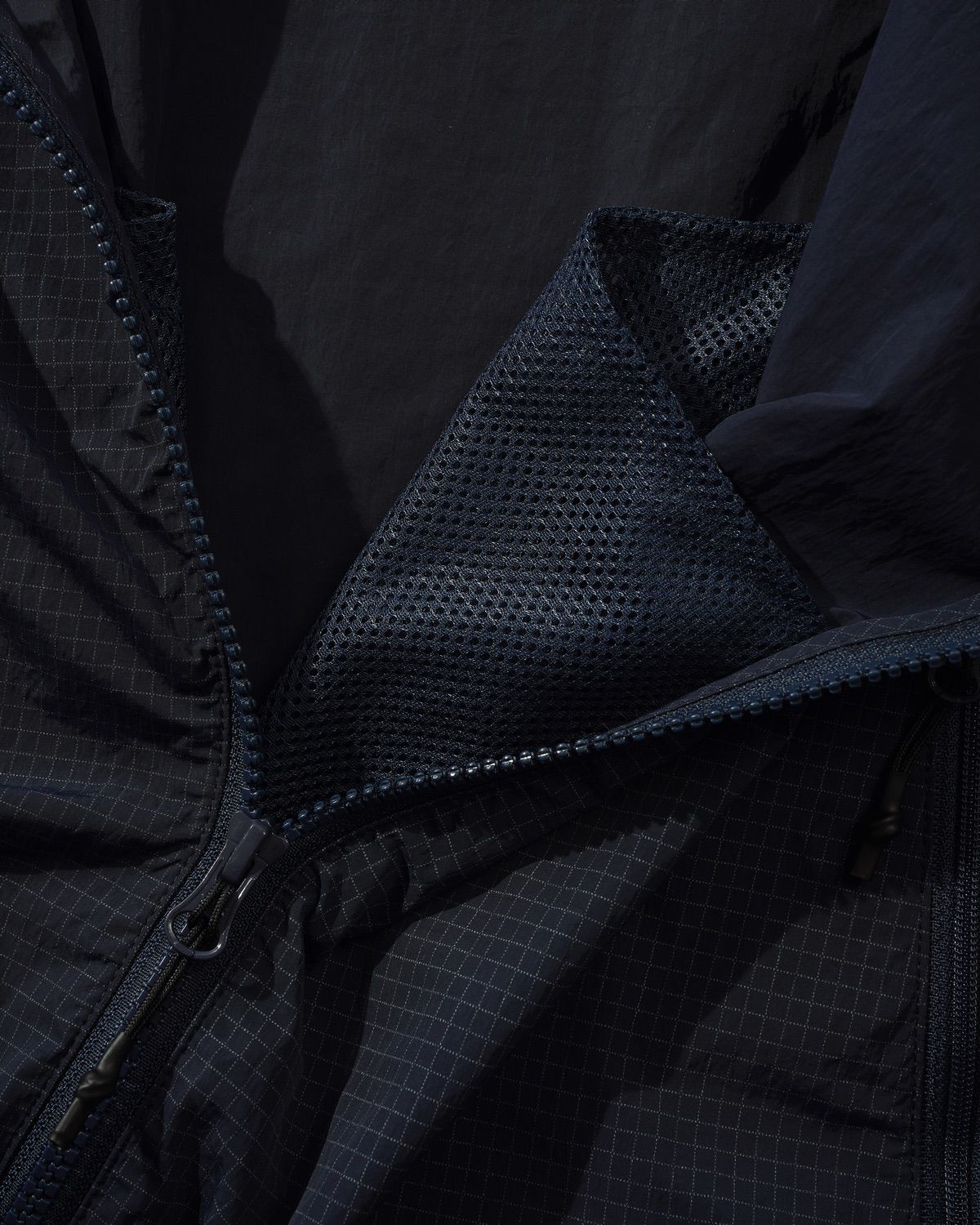 Lightweight Ripstop Wind Jacket, Navy - Image 5