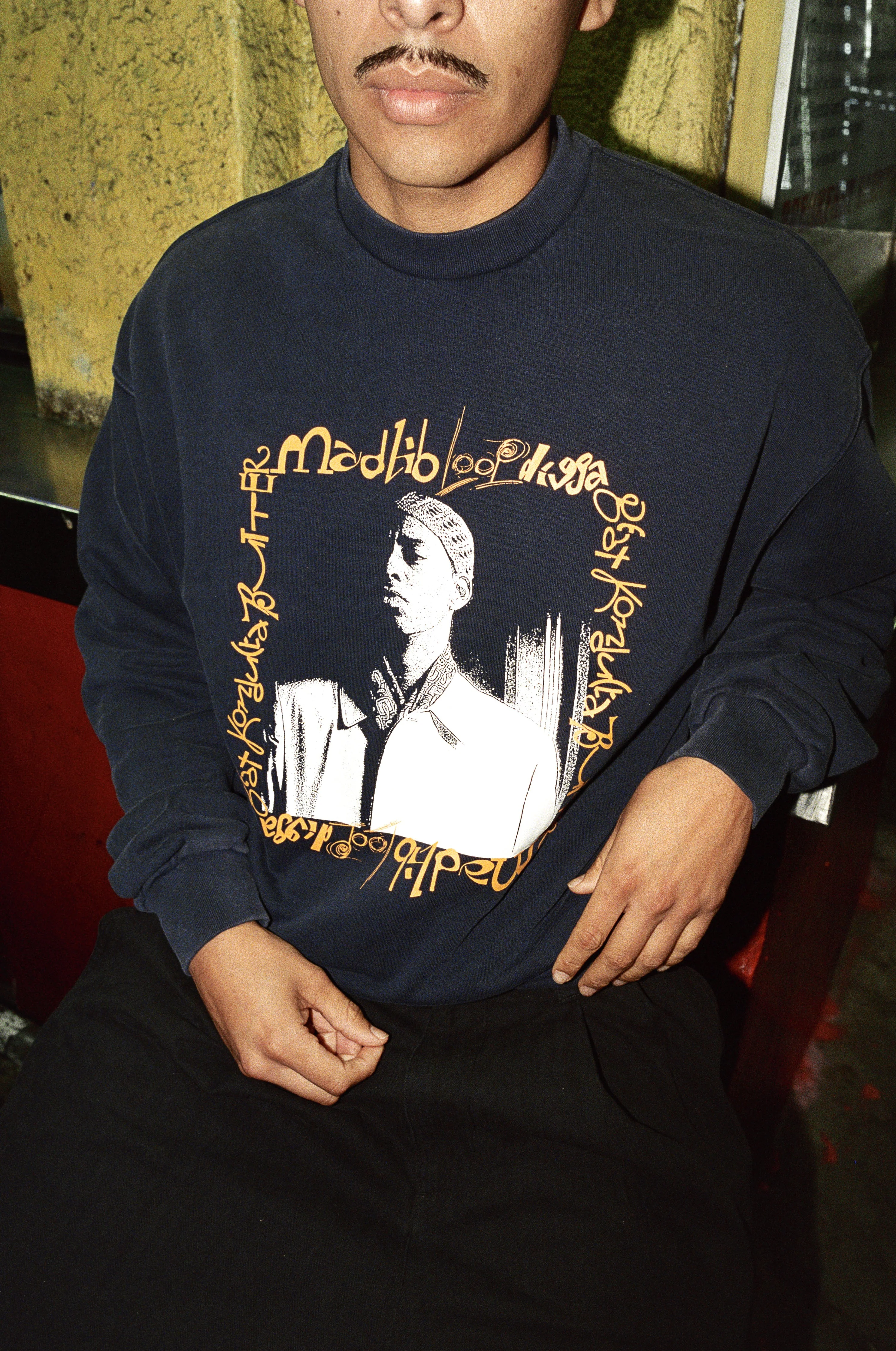 Loop Digga Crewneck, Washed Navy - Image 5