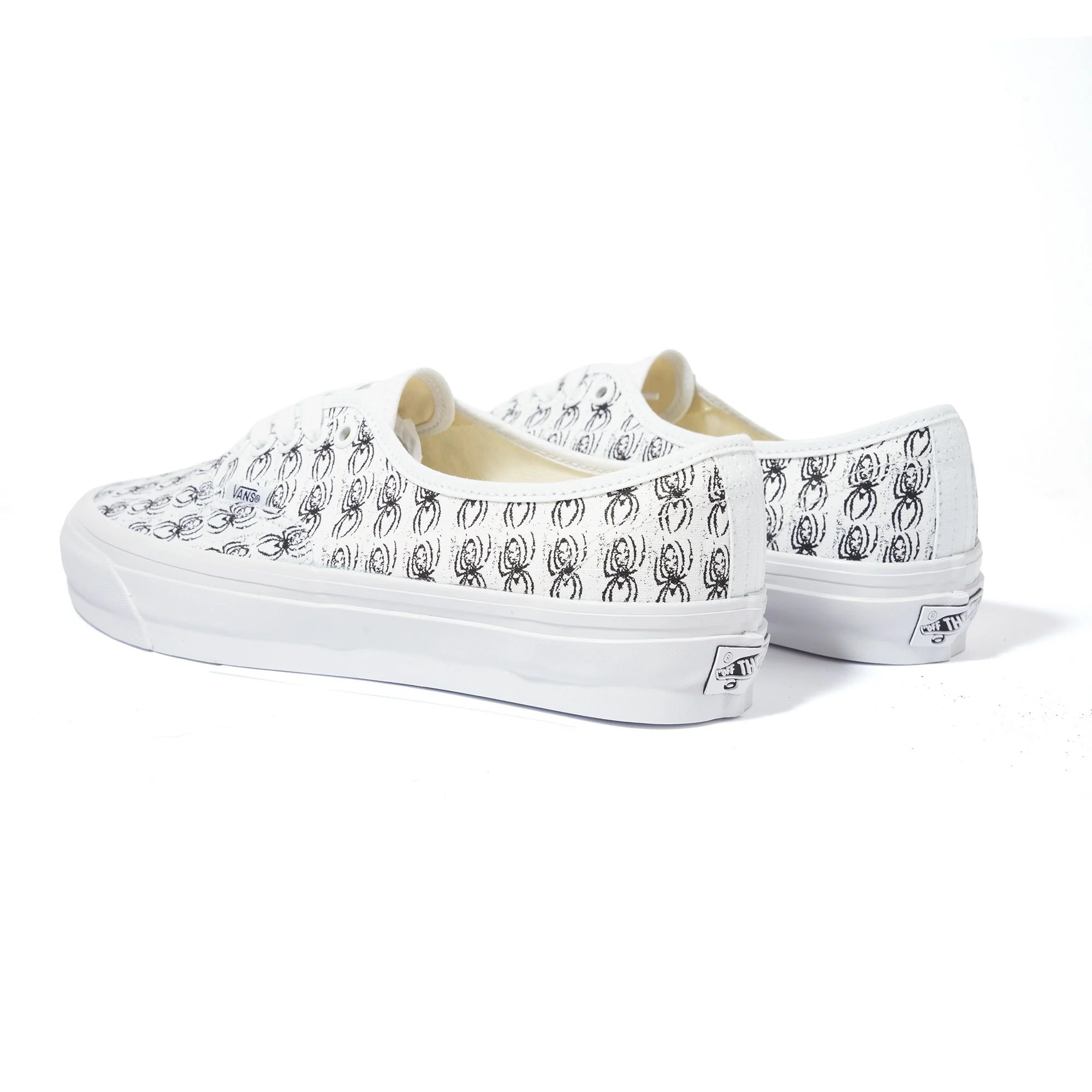 LX Authentic 44 Ed Davis - True White / Black - Image 3