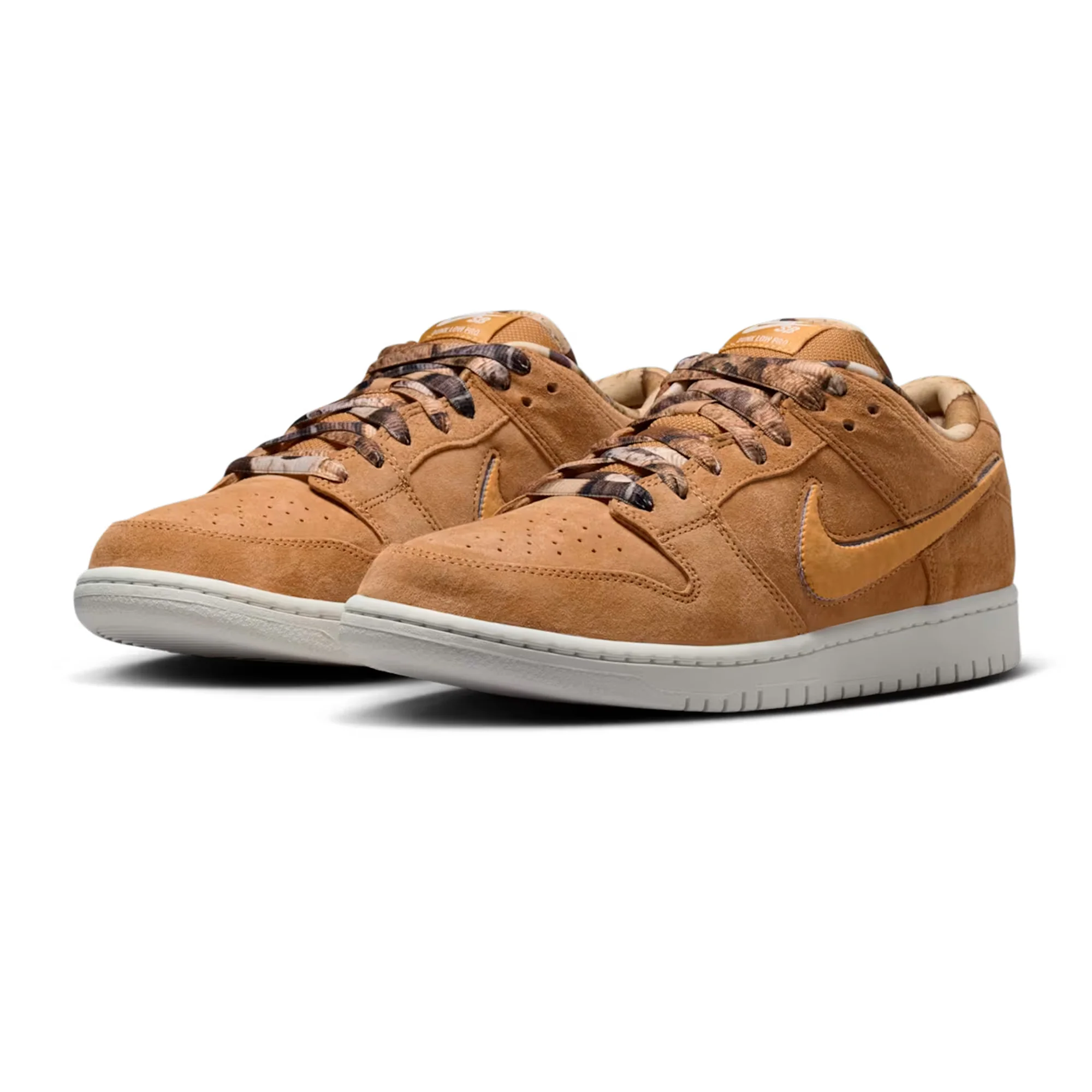Note Manchester x Nike Dunk SB Low, Flax / Summit WhiteWhite - Image 2