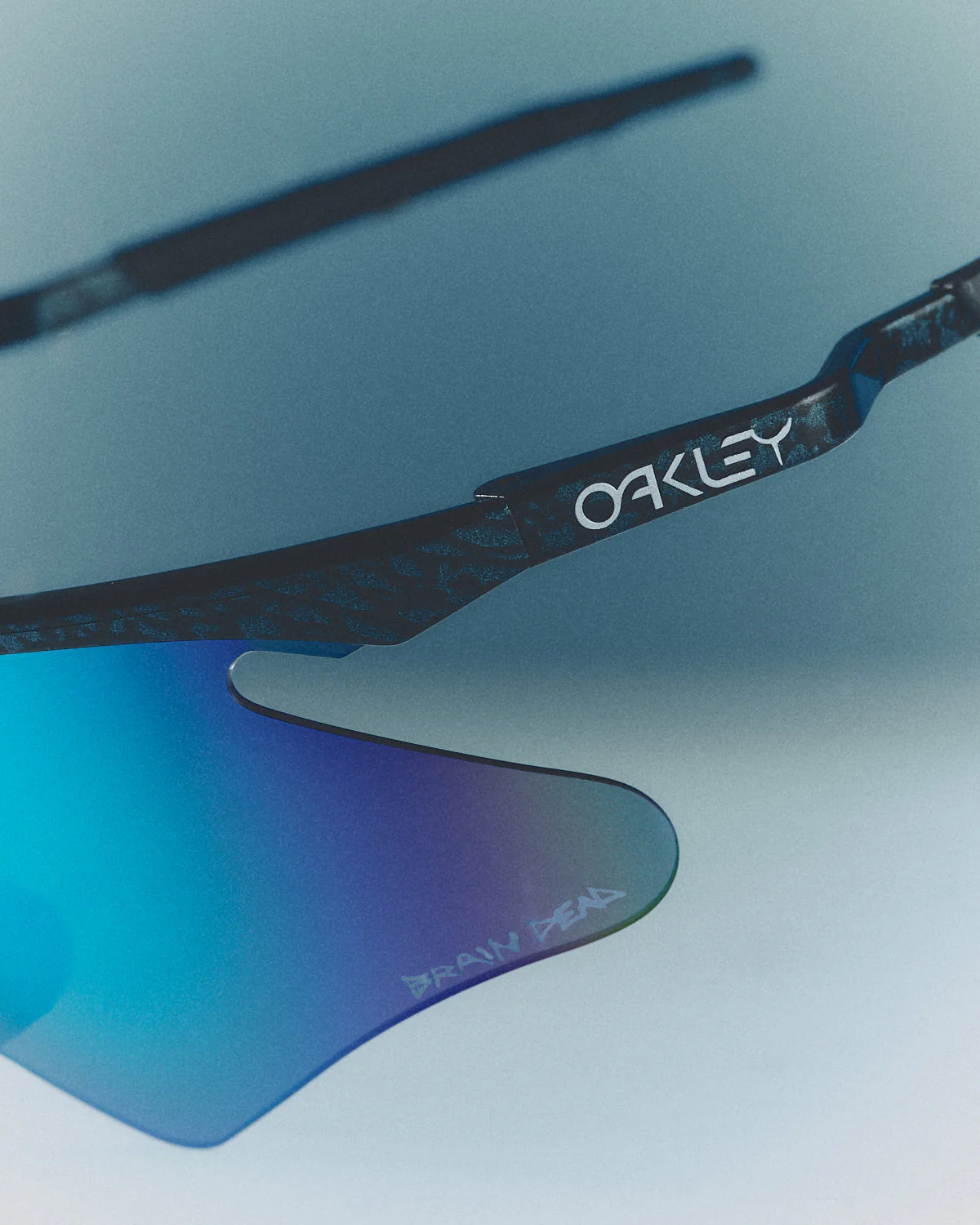 Oakley Mumbo Planet Sunglasses, Planet X / Prizm Sapphire - Image 6