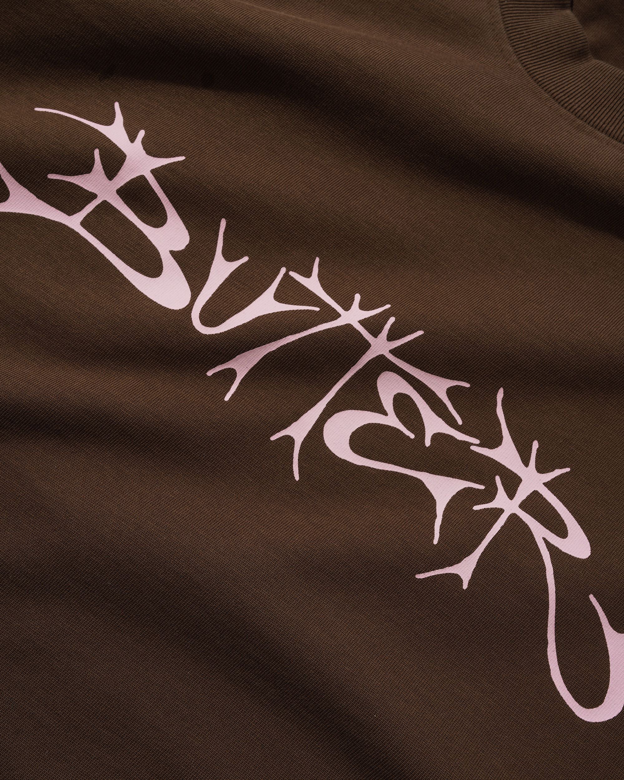 Scrawling Tee, Chestnut - Image 2