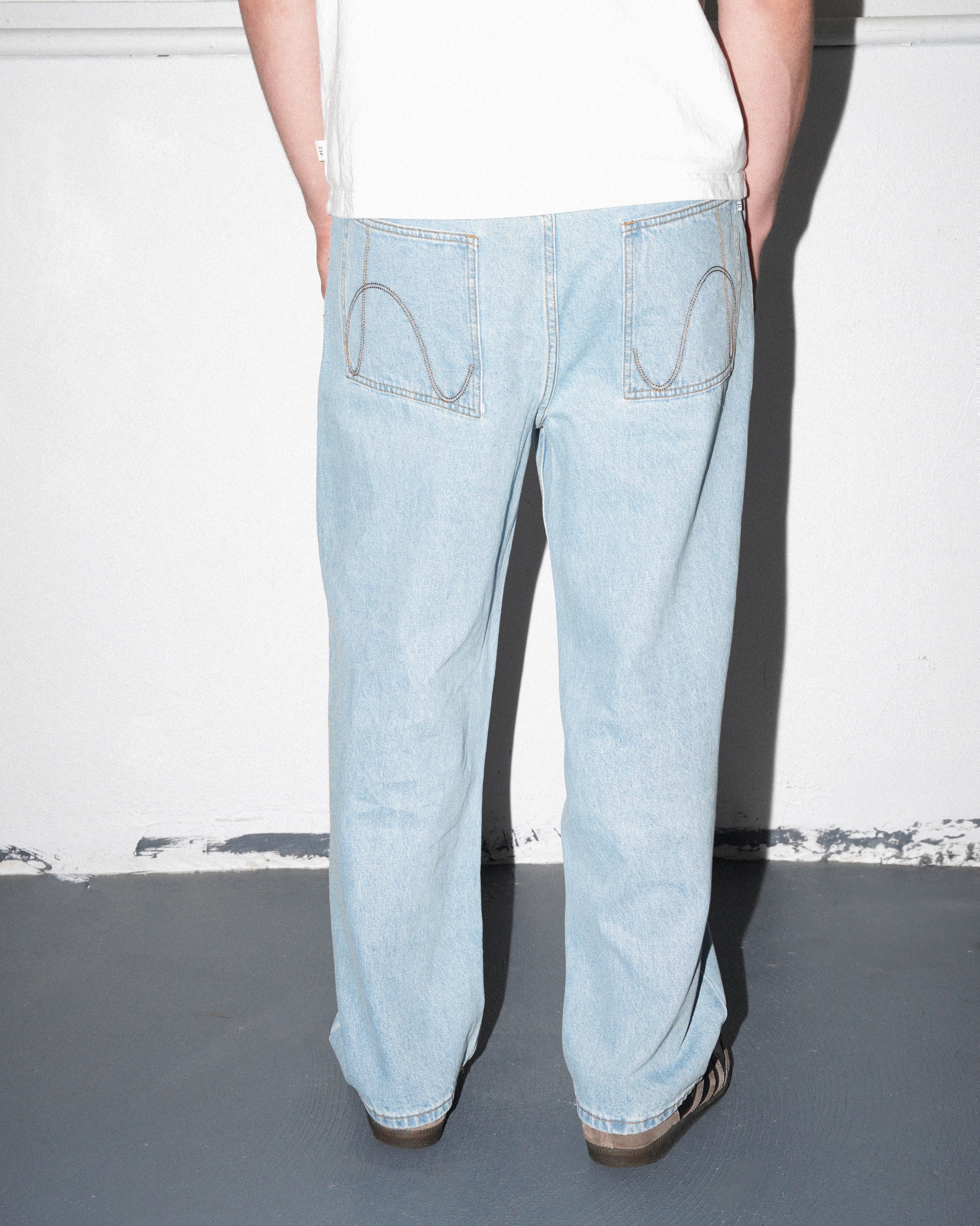Sonas Jeans, Light Wash - Image 5