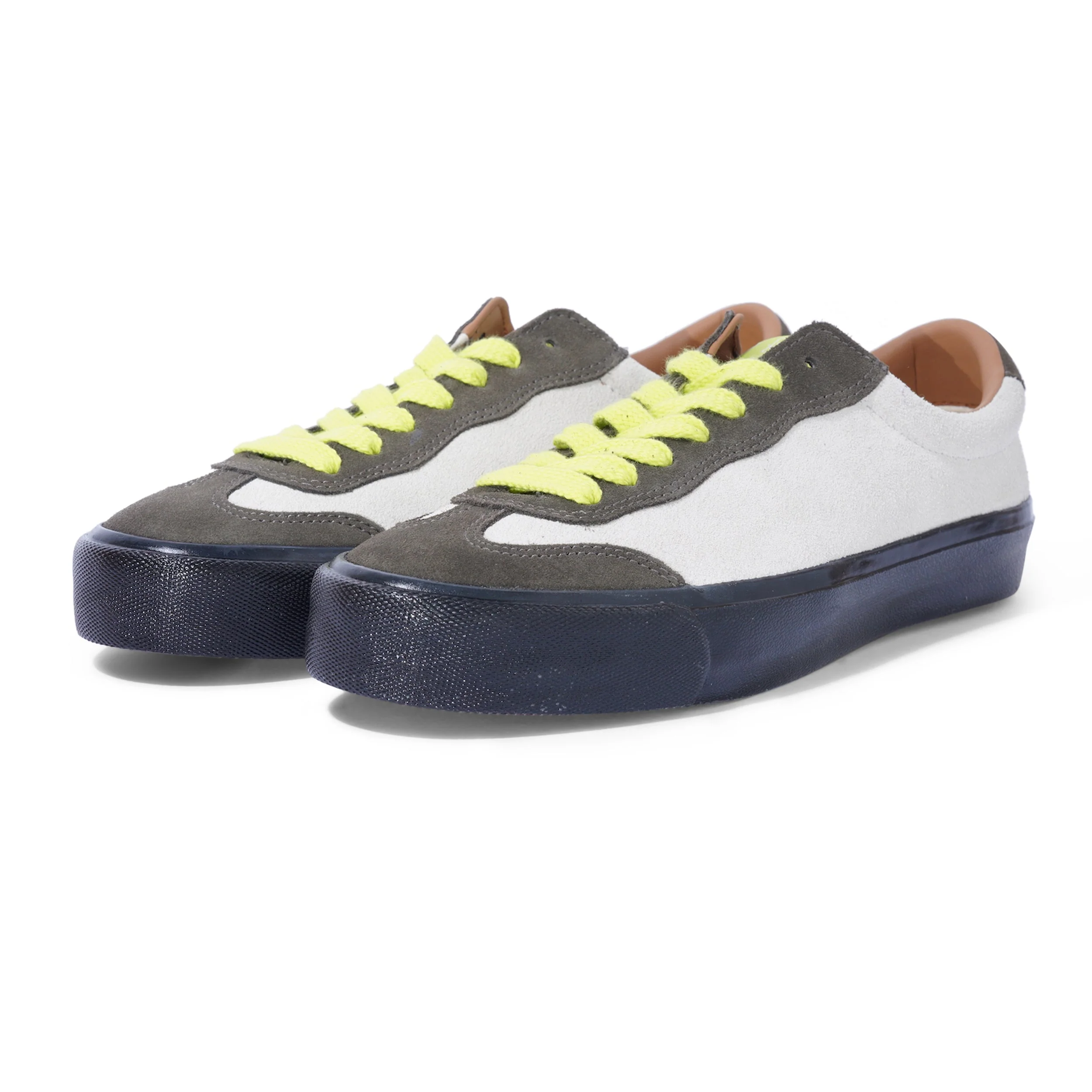 VM004 Milic Suede Lo, Olive / Cream / Black - Image 2